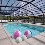 Hotel Golden Tulip And