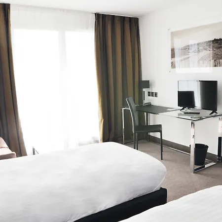 Golden Tulip And 4* La Baule-Escoublac