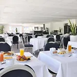 Golden Tulip And 4*