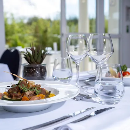 Golden Tulip Hotel&residence 4*