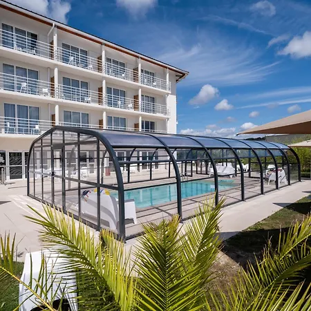 Golden Tulip And Ξενοδοχείο La Baule
