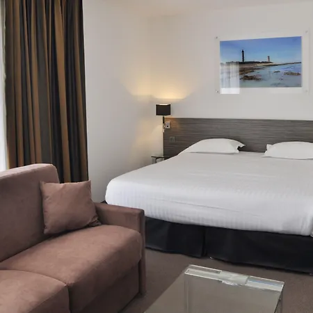 Golden Tulip Hotel&residence