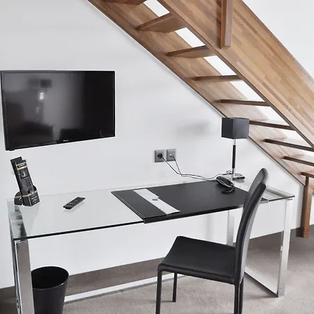 Golden Tulip And Hotel