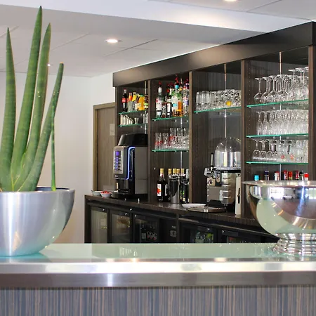 Golden Tulip Hotel&residence Hotel