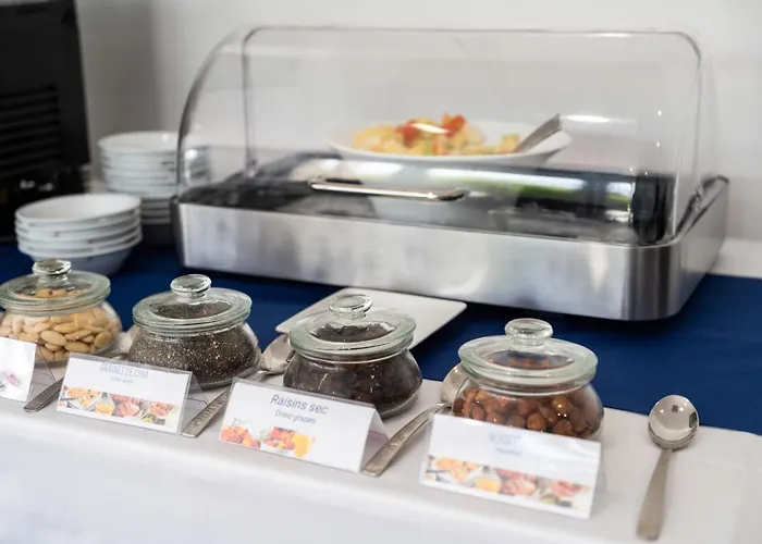 Golden Tulip And Hotel