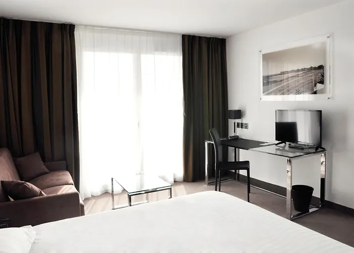 Golden Tulip And Hotel 4*