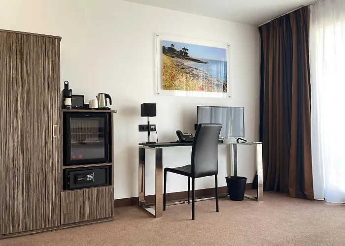 Hotel Golden Tulip And